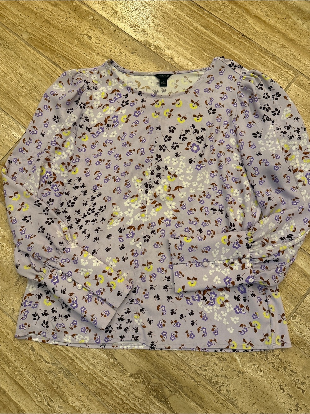 Ann Taylor Lilac Floral Puff-Sleeve Blouse Medium Spring